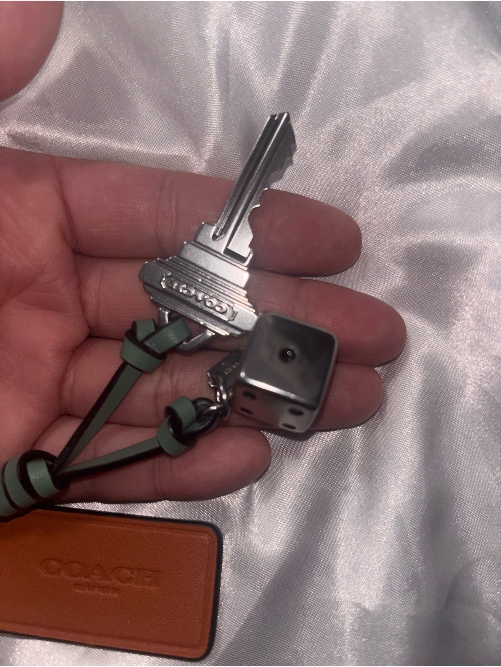 Coach Charm Key&Dice w/ Leather Hangtag - Picture 2 of 3